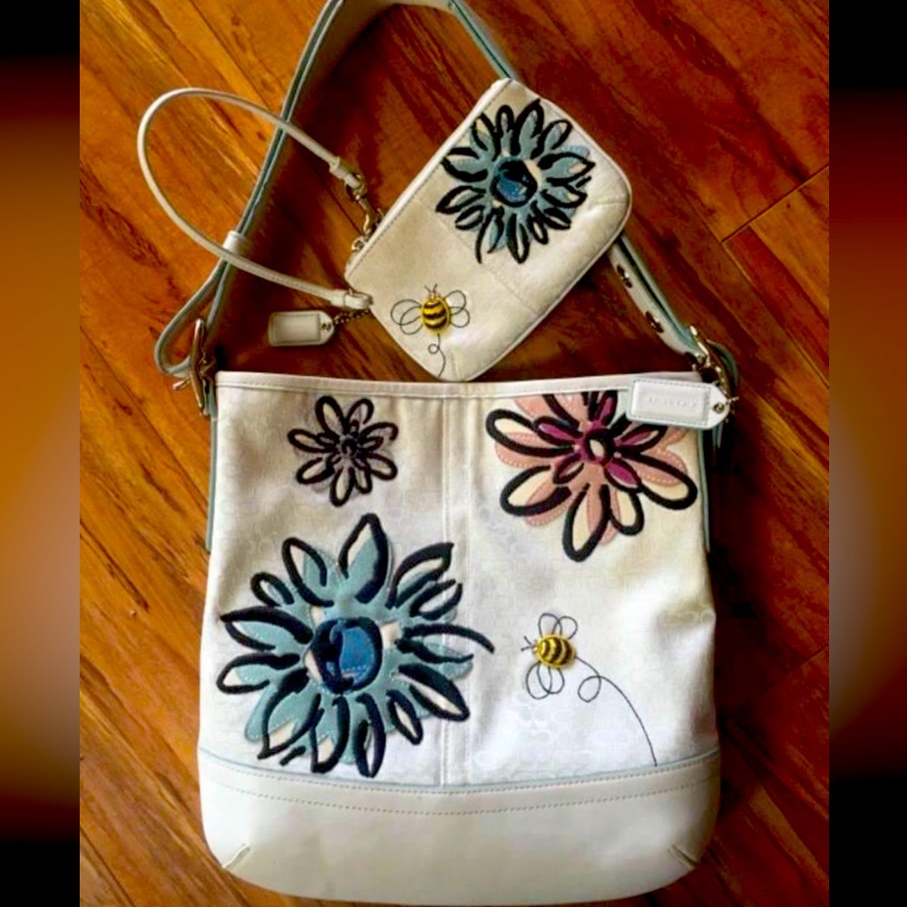 Authentic Coach purse & matching wristlet. Bumblebee Flower Signature C.